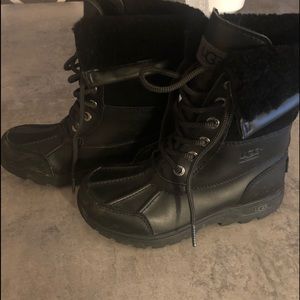 Ugg black snow boot